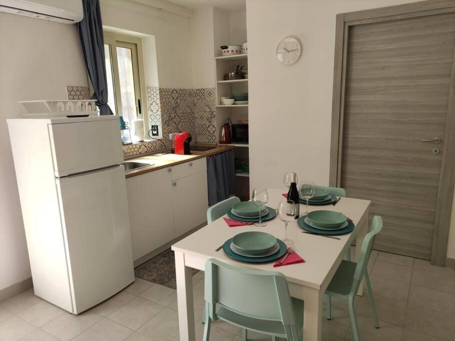 Team019 Casa Giusi Terrace & Sicilian Charm Apartman Catania-Fontanarossai nemzetközi repülőtér Kültér fotó